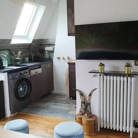 Neuf, Calme, Lumineux, 8e Etage Lägenhet Paris